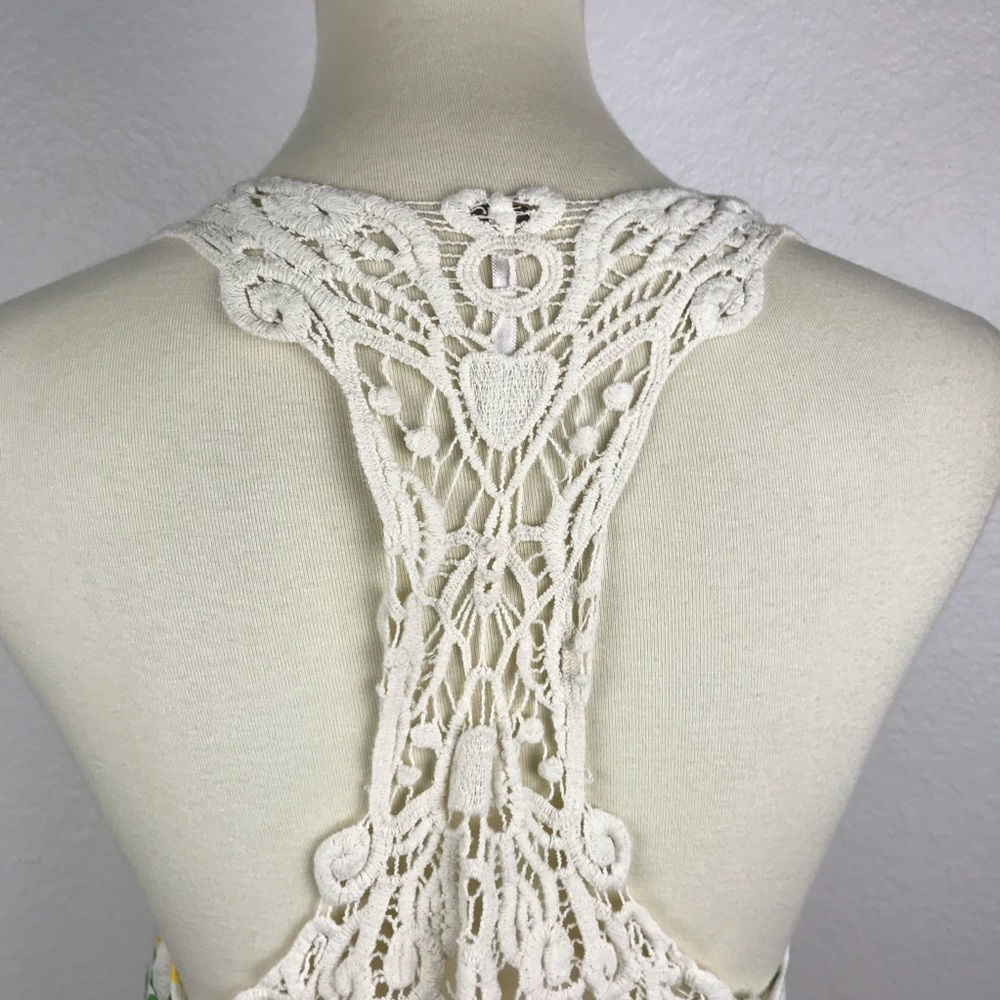 Free People Floral Crochet Asymmetrical Top T70 - Picture 7 of 8